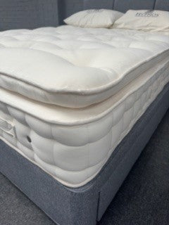 Ex Display 5'0" King Size Hypnos Derwent Mattress 2 Drawer Base & Headboard